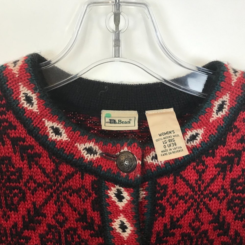 Womens Size Large LL Bean Red Black Vintage Fair Isle Snowflake Knit Sweater - Picture 2 of 3